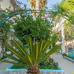Hotel Sunberk 3*
