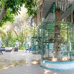 מלון Sunberk